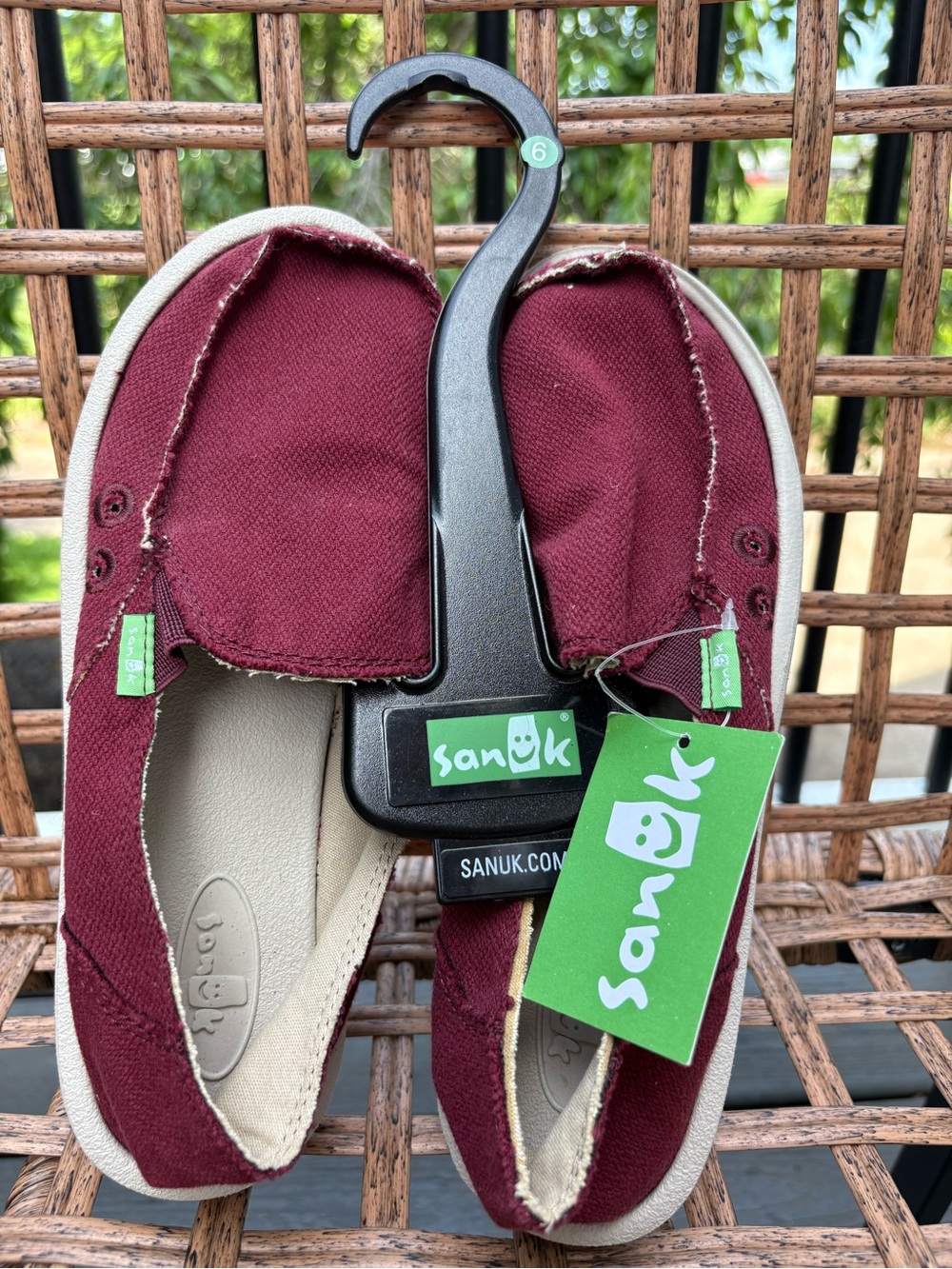 Sanuk Women's Slip-On Shoes Burgundy